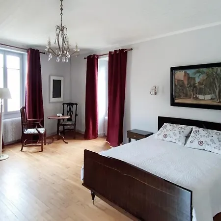 Holiday home French Village House Goujounac